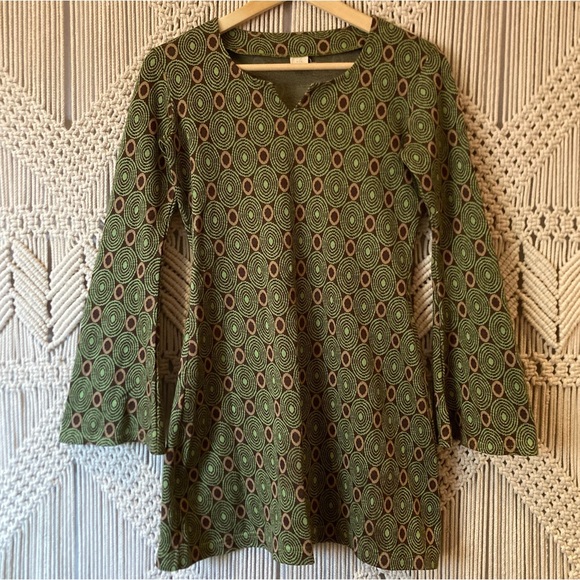 Vintage 70s Mod Dress with Bell Sleeves - Picture 1 of 4